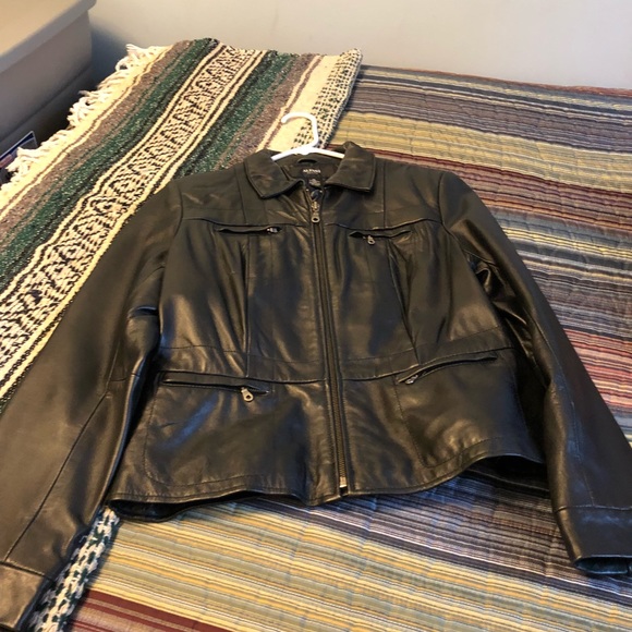 Fresh Styles - Picture 1 of 4